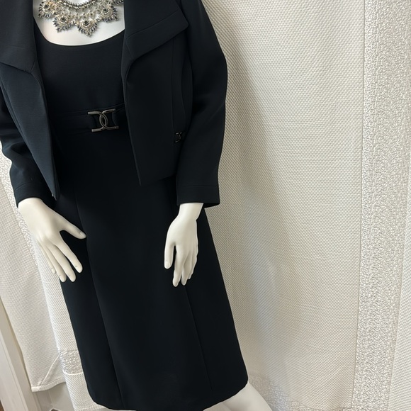 TAHARI Arthur S Levine dress and jacket - Picture 8 of 16